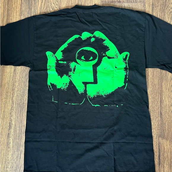 NWT Psychworld Shirt - Medium - Picture 4 of 6